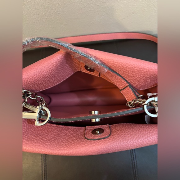 Steve Madden Bloren Crossbody Bag - Raspberry Pink NWT - Picture 4 of 10